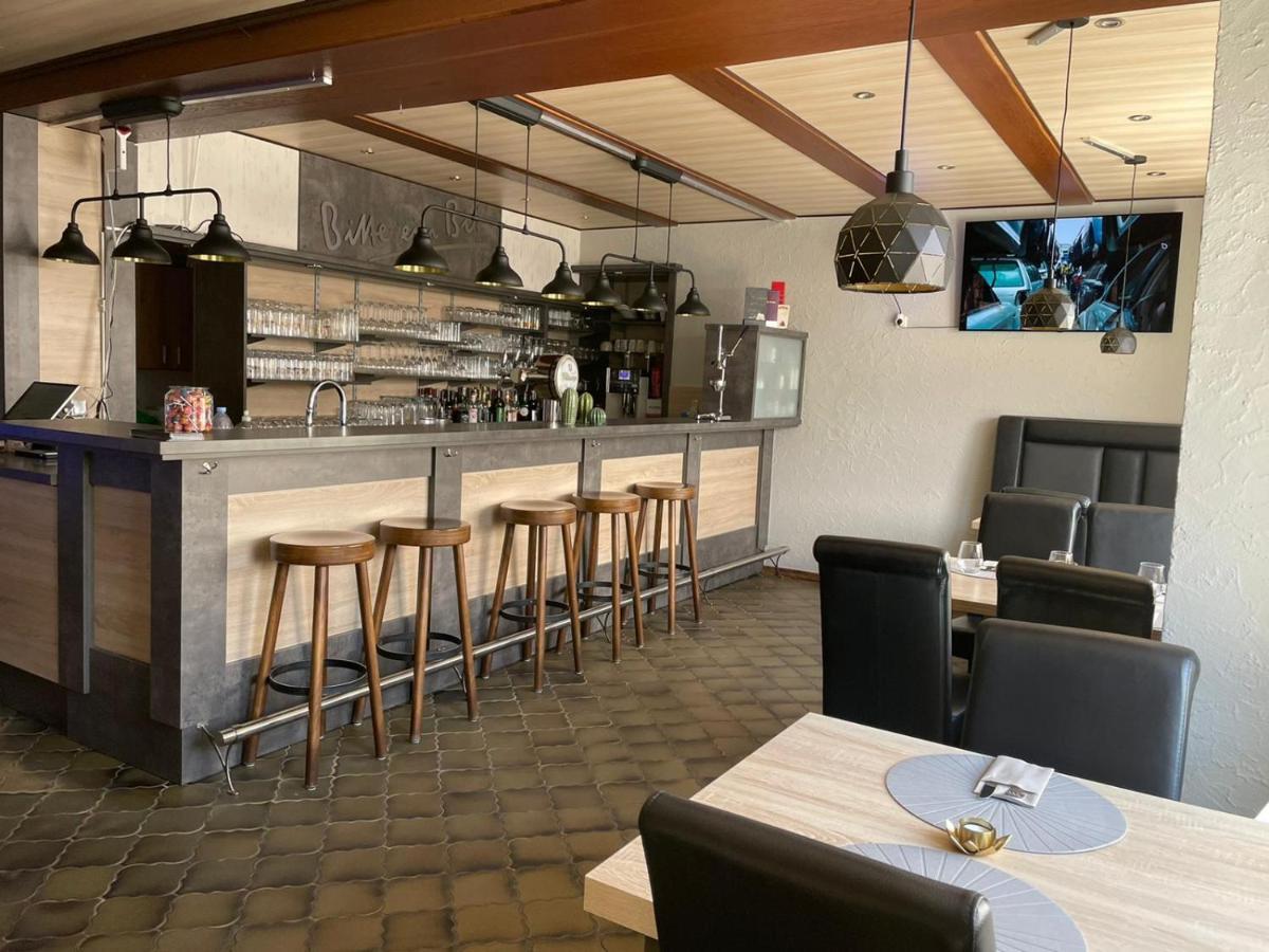 Hotel Roma Merzig Kültér fotó